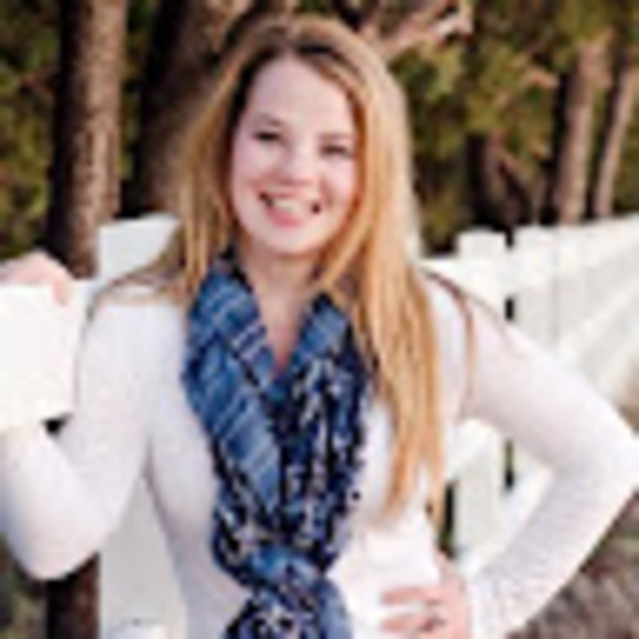 Meet your Posher, Bryanna - Picture 1 of 1